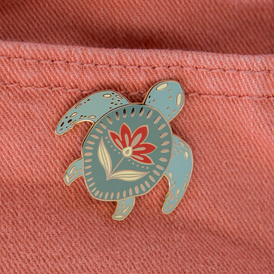 Turtle Enamel Pin