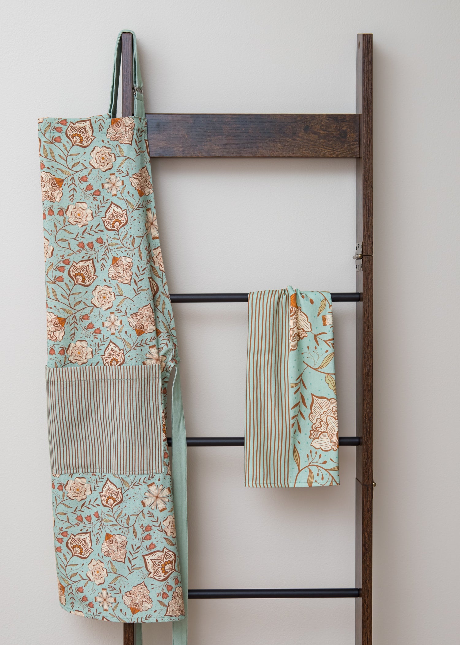 English and Ochre Garden